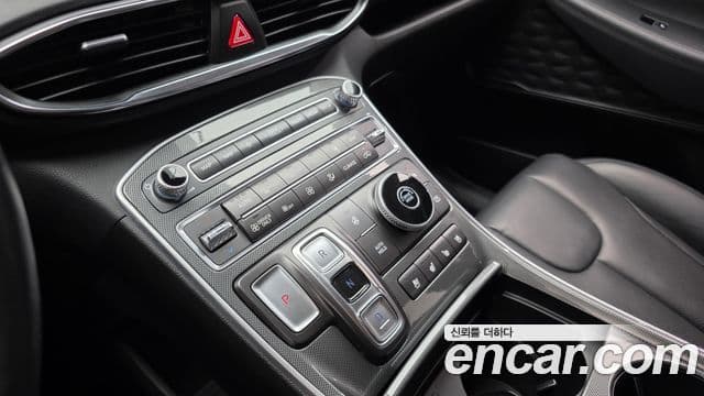 Hyundai The / новый New Santa Fe Exclusive, 2023 9