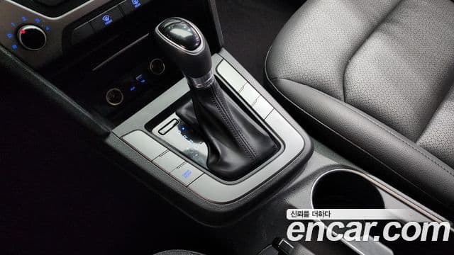 Hyundai Avante AD Style, 2018 9