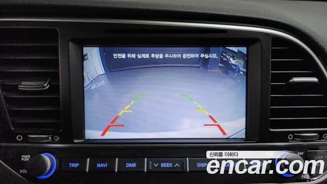 Hyundai Avante AD Style, 2018 16