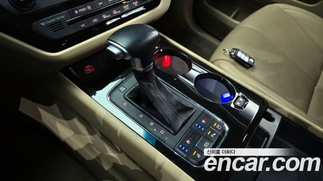 Kia All New Carnival President, 2017 9