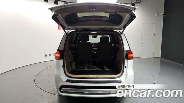 Kia All New Carnival President, 2017 20