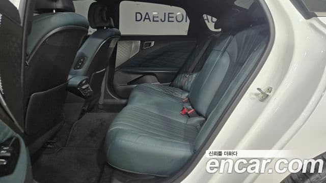 Kia K8 Platinum, 2023 7