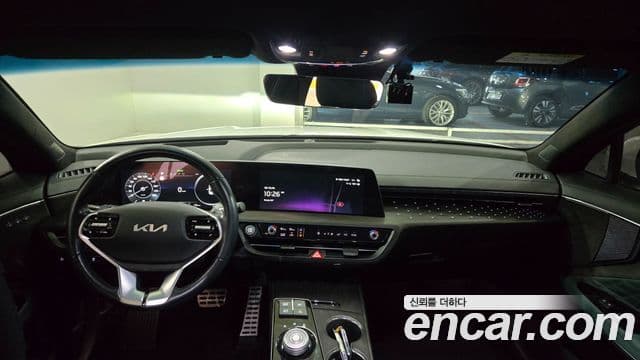 Kia K8 Platinum, 2023 9