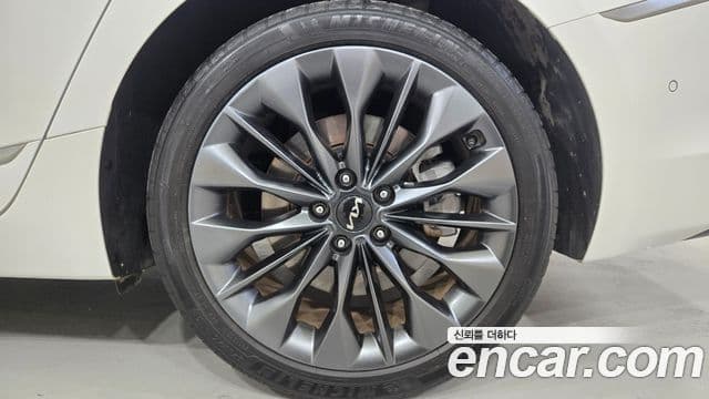 Kia K8 Platinum, 2023 19