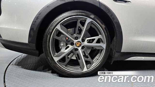 Porsche 타이칸 турбо Cross Turismo, 2024 все фото
