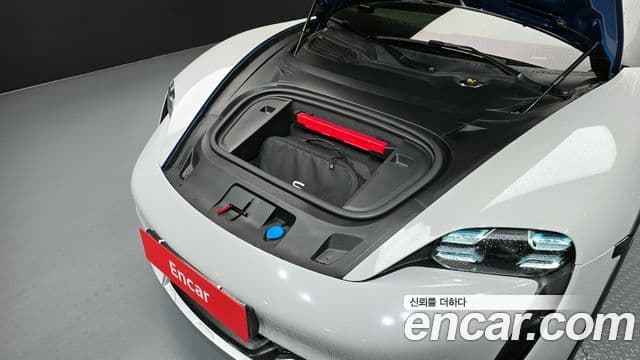 Porsche 타이칸 турбо Cross Turismo, 2024 6