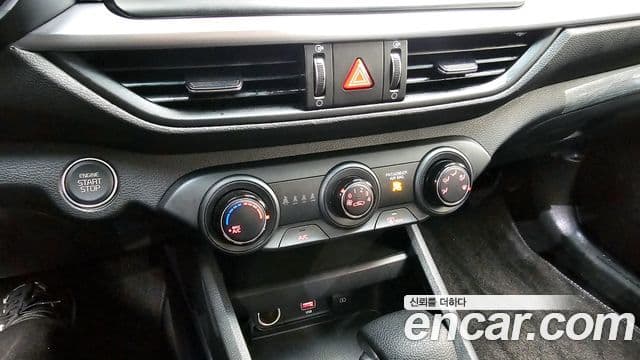 Kia The / новый New K3 2세대 Trendy, 2022 19