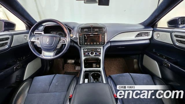 Lincoln Continental 10세대 3.0 Presidential AWD, 2017 7