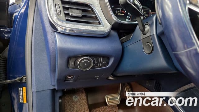 Lincoln Continental 10세대 3.0 Presidential AWD, 2017 16