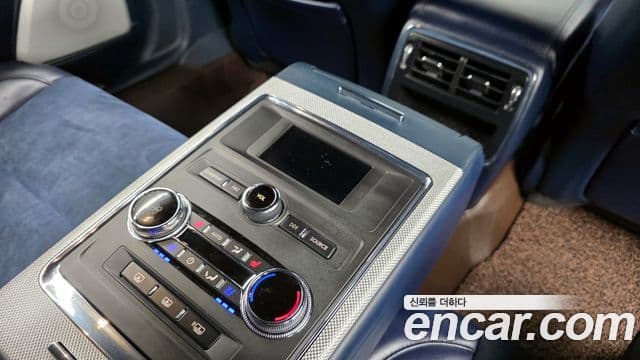 Lincoln Continental 10세대 3.0 Presidential AWD, 2017 18