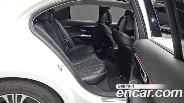 Mercedes-Benz E-класс W214 Avantgarde, 2025 10