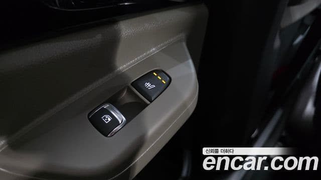 Kia The / новый New Carnival 4세대 Signature, 2025 18