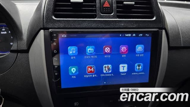 동풍소콘 C35 EV 2-seater, 2022 13