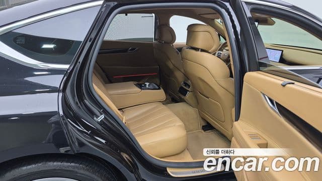 Genesis G80 (RG3) бензин 2.5 турбо 2WD, 2025 12