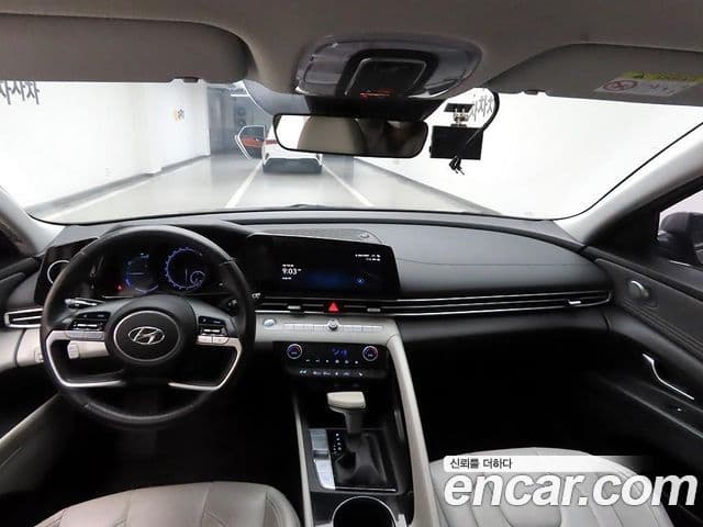 Hyundai Avante гибрид (CN7) Modern, 2022 8