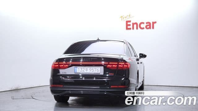 Audi A8 (D5) 55 TFSI Quattro Premium LWB, 2022 4