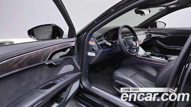 Audi A8 (D5) 55 TFSI Quattro Premium LWB, 2022 10