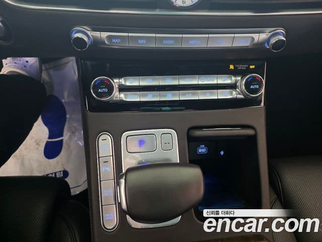 Genesis G90 Prestige, 2019 9