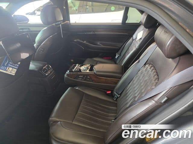 Genesis G90 Prestige, 2019 11