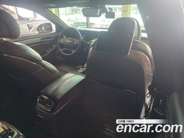 Genesis G90 Prestige, 2019 18