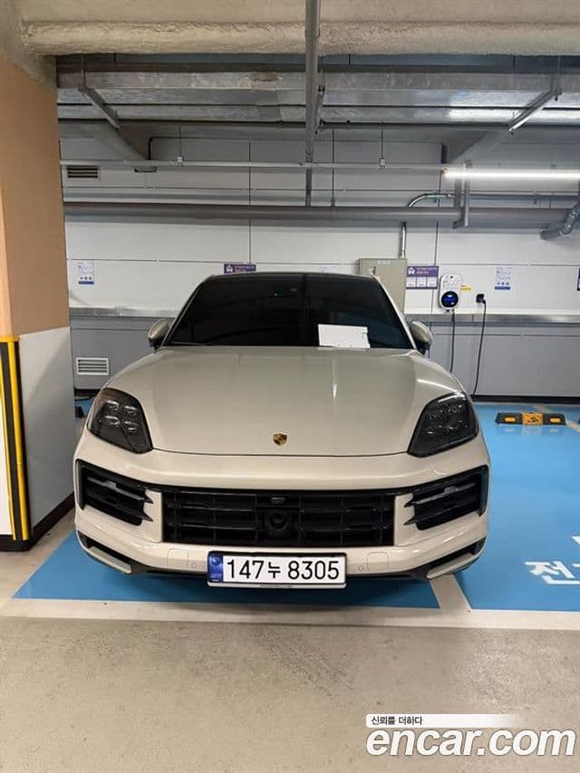 Porsche Cayenne (PO536) 3.0 E-гибрид купе, 2025 1
