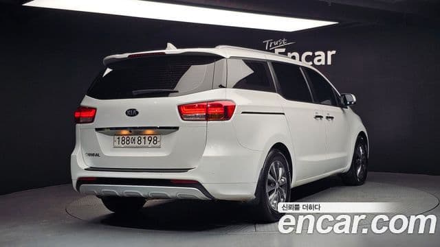 Kia All New Carnival Luxury, 2018 2