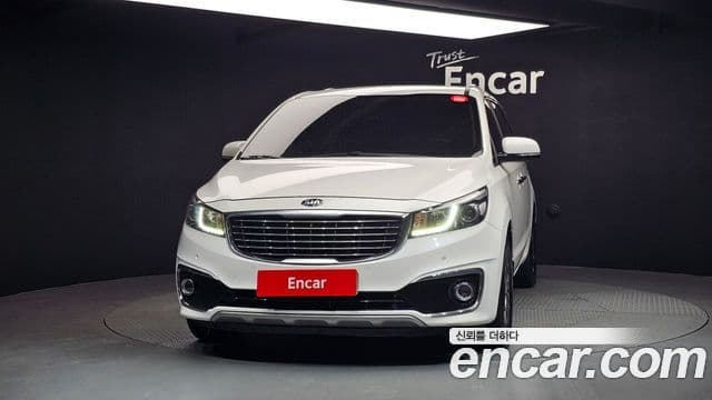 Kia All New Carnival Luxury, 2018 3