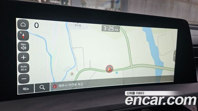 Kia K8 гибрид Signature, 2023 11