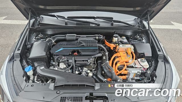 Kia K8 гибрид Signature, 2023 18