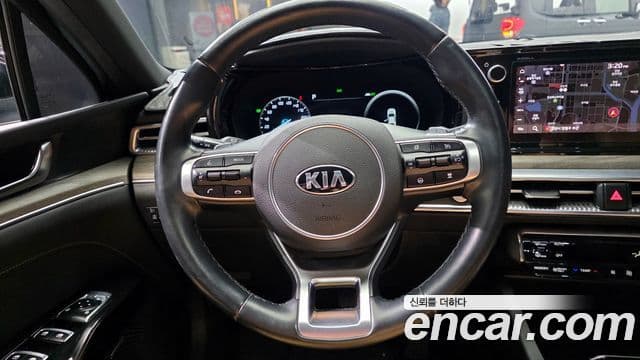 Kia K5 гибрид 3세대 Noblesse, 2021 13