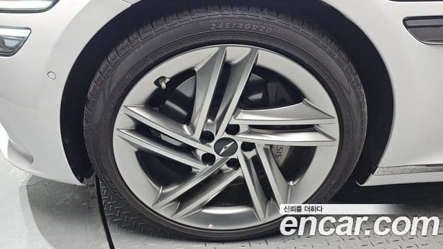 Genesis G80 (RG3) бензин 2.5 турбо AWD, 2025 все фото