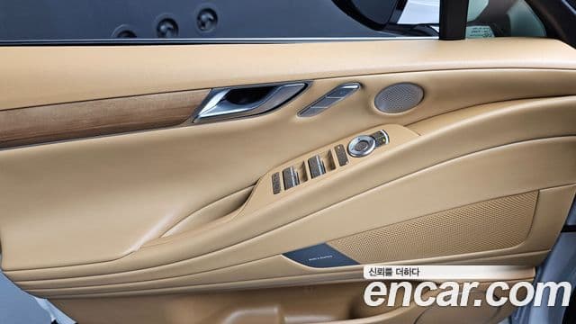 Genesis G80 (RG3) бензин 2.5 турбо AWD, 2025 19