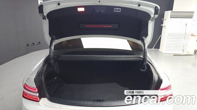 Genesis G80 (RG3) бензин 2.5 турбо AWD, 2025 20