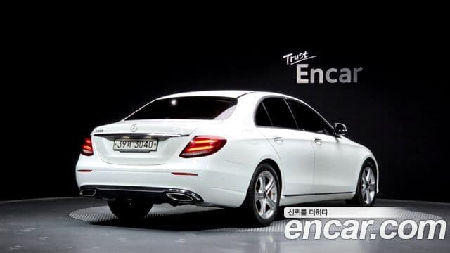 Mercedes-Benz E-класс W213 Avantgarde, 2018 2