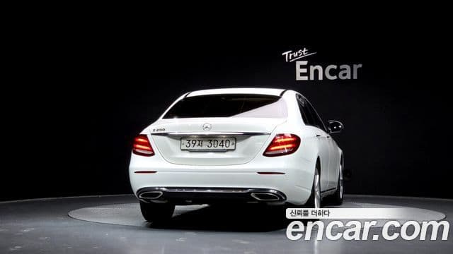 Mercedes-Benz E-класс W213 Avantgarde, 2018 4
