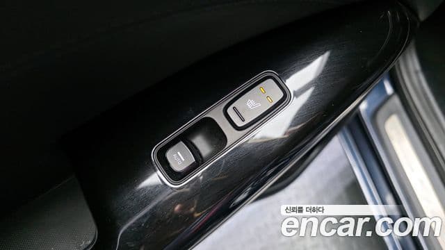 Kia K7 Premier 3.0 LPI Trendy(арендный автомобиль), 2020 18