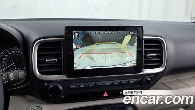 Hyundai Venue 1.6 Flux, 2020 15