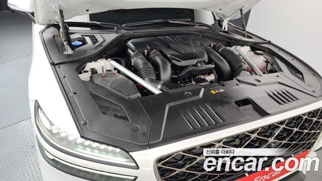 Genesis GV70, 2025 6