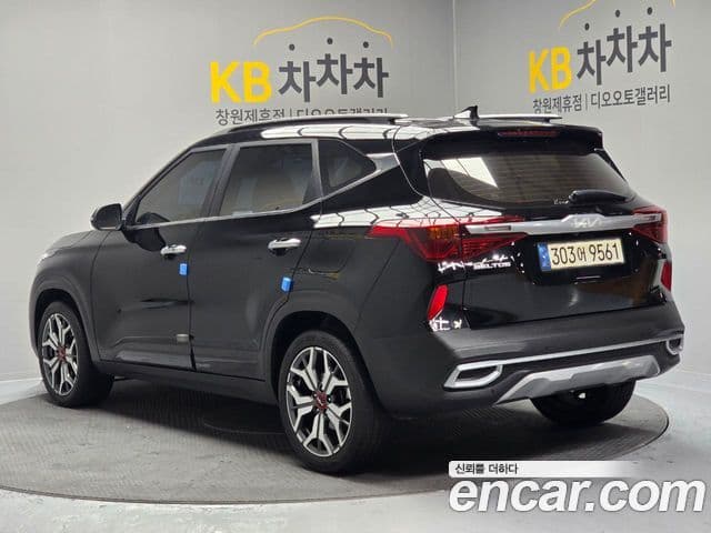 Kia Seltos Signature, 2023 2