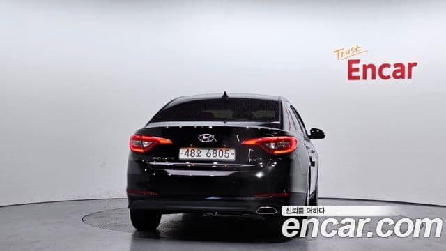 Hyundai LF Sonata 2.0 Smart, 2015 4