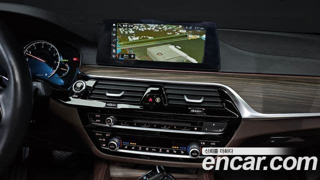 BMW 5시리즈 (G30) 530i xDrive Luxury Plus, 2018 15