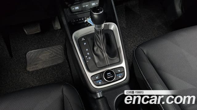 Hyundai Venue 1.6 Modern Plus, 2022 9