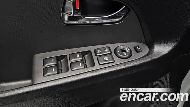 Kia Sportage R топовая версия, 2013 18