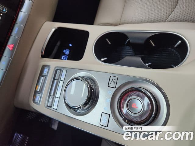 Genesis GV70, 2023 13