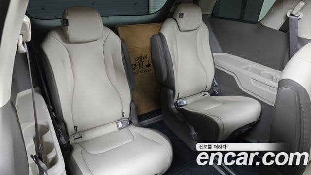 Kia The / новый New Carnival 4세대 Noblesse, 2025 13