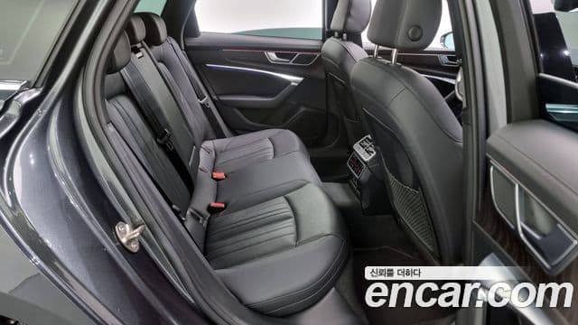 Audi A6 (C8) Premium, 2023 12