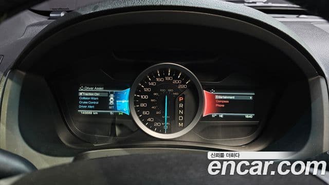 Ford Explorer 5세대, 2015 8