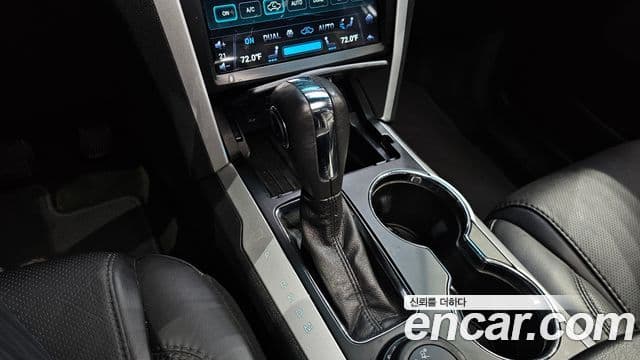 Ford Explorer 5세대, 2015 9