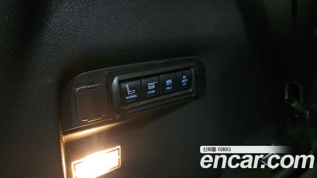 Ford Explorer 5세대, 2015 15