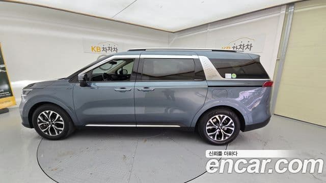Kia Carnival 4세대 Signature, 2021 8